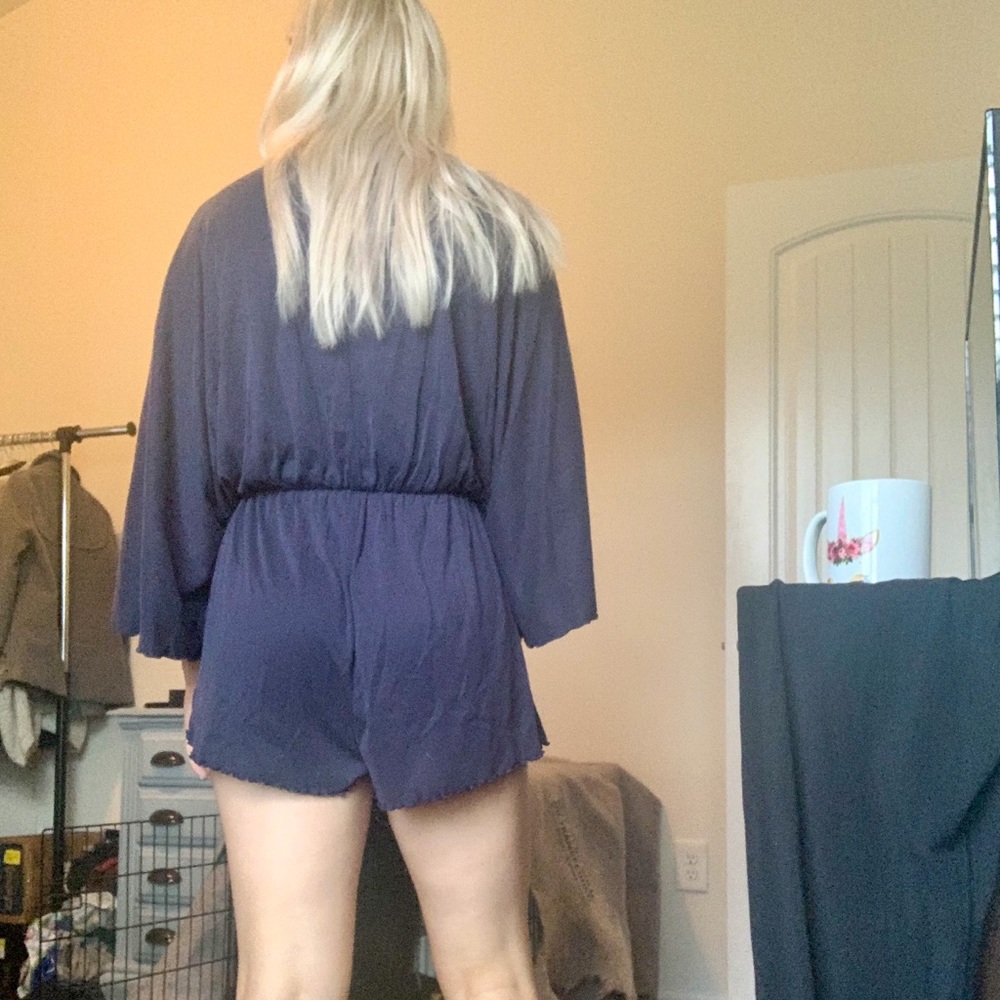 Sadie & Sage navy romper - Picture 11 of 11